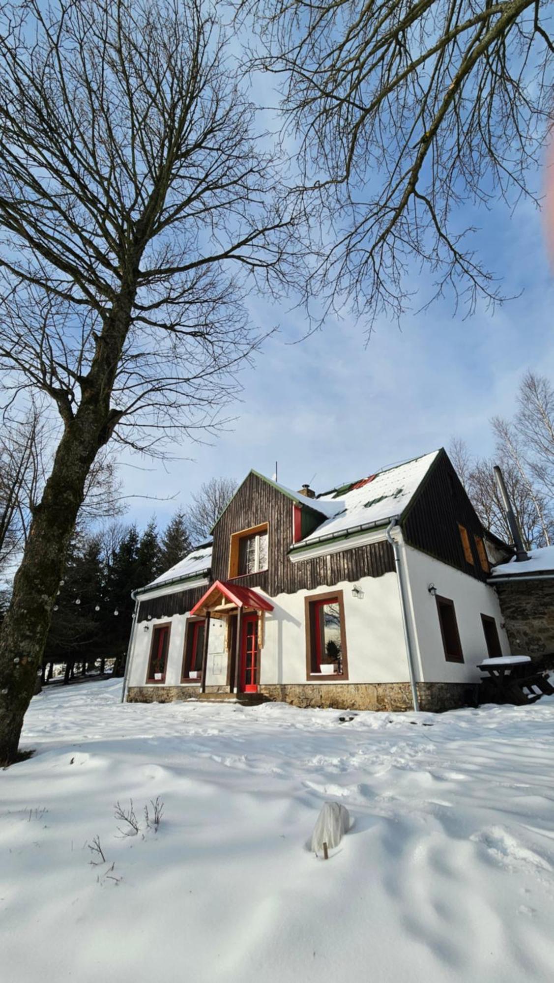 Five Maple Home For Families And Wild Nature Lovers Medenec Экстерьер фото